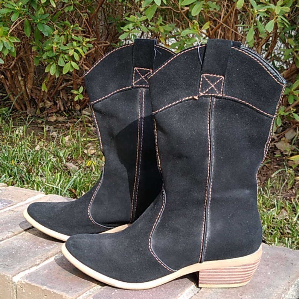 Black Suede Cowboy Boot Pull-on Small Heel Size 7